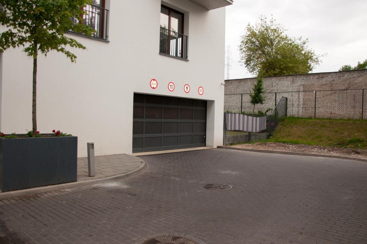 Apartament Business Magazynowa 11A Varsóvia Exterior foto